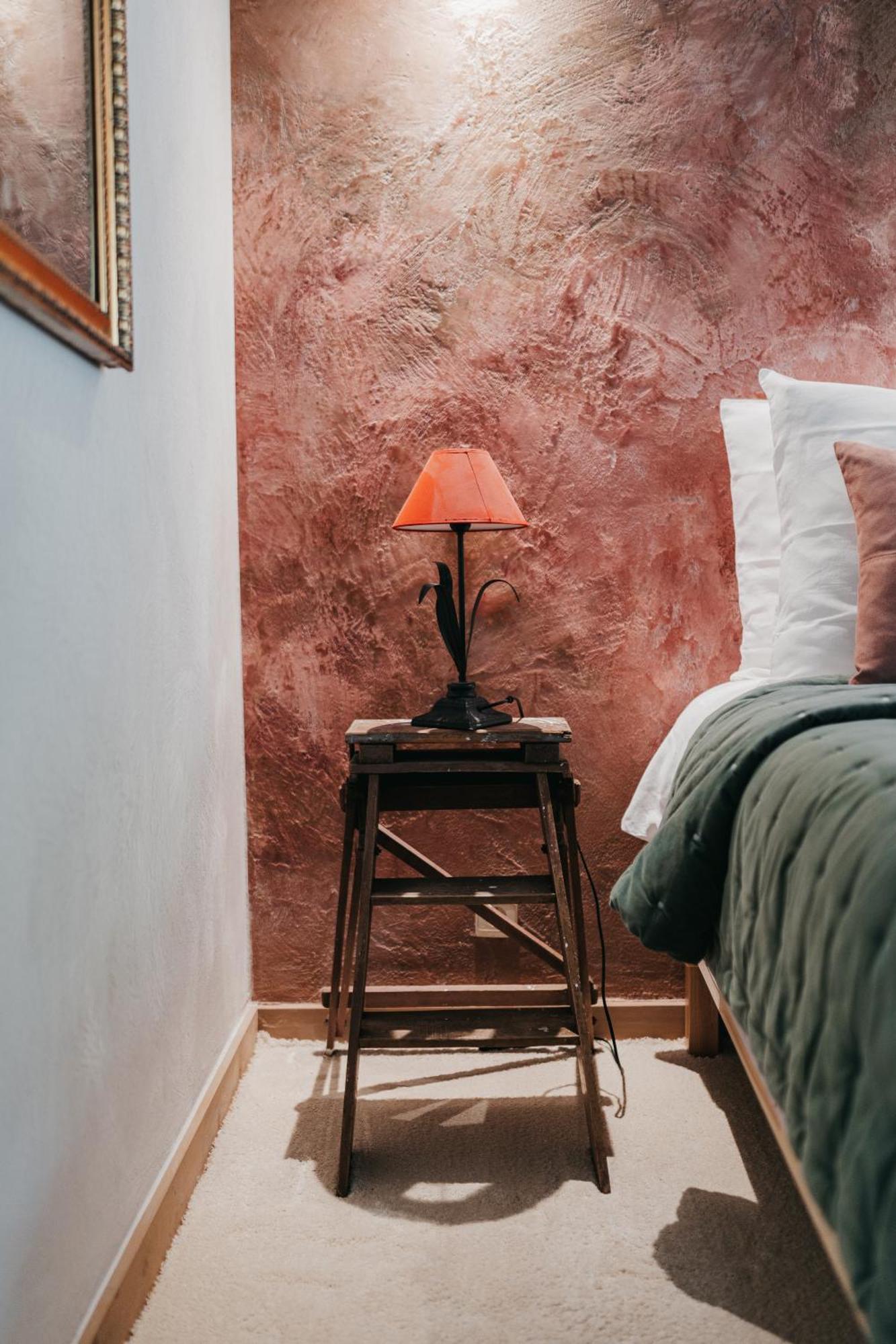 Le Poirier De La Canette Bed and breakfast